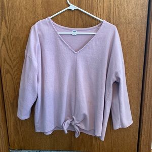 Mauve colored, 3/4 length sleeve casual old navy top